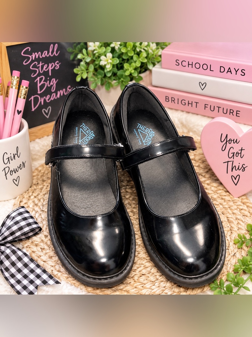 Thereabouts Girls Black Mary Jane Shoes Size 5 – EUC